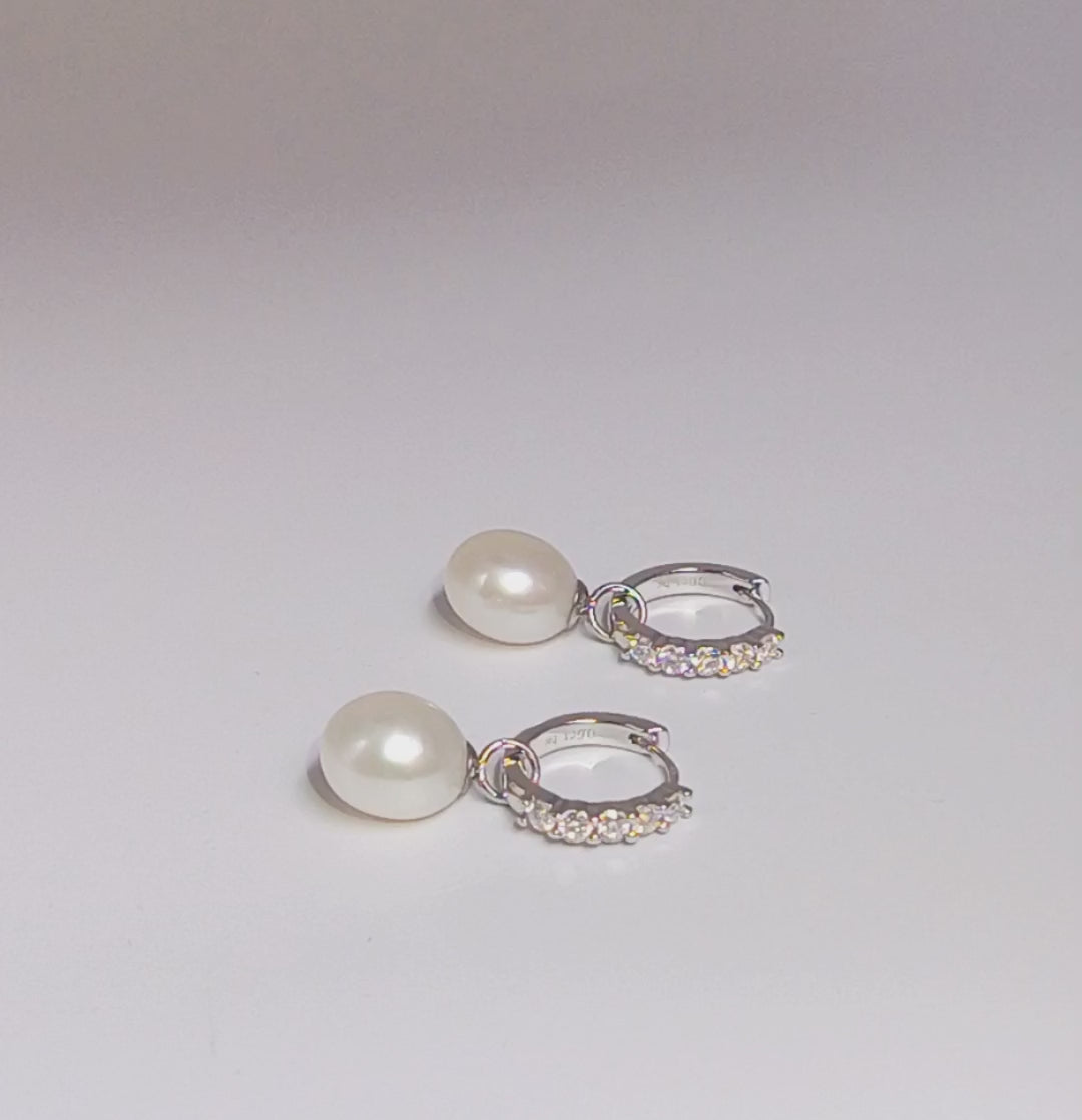 One pair Two style Freshwater Pearl Earrings