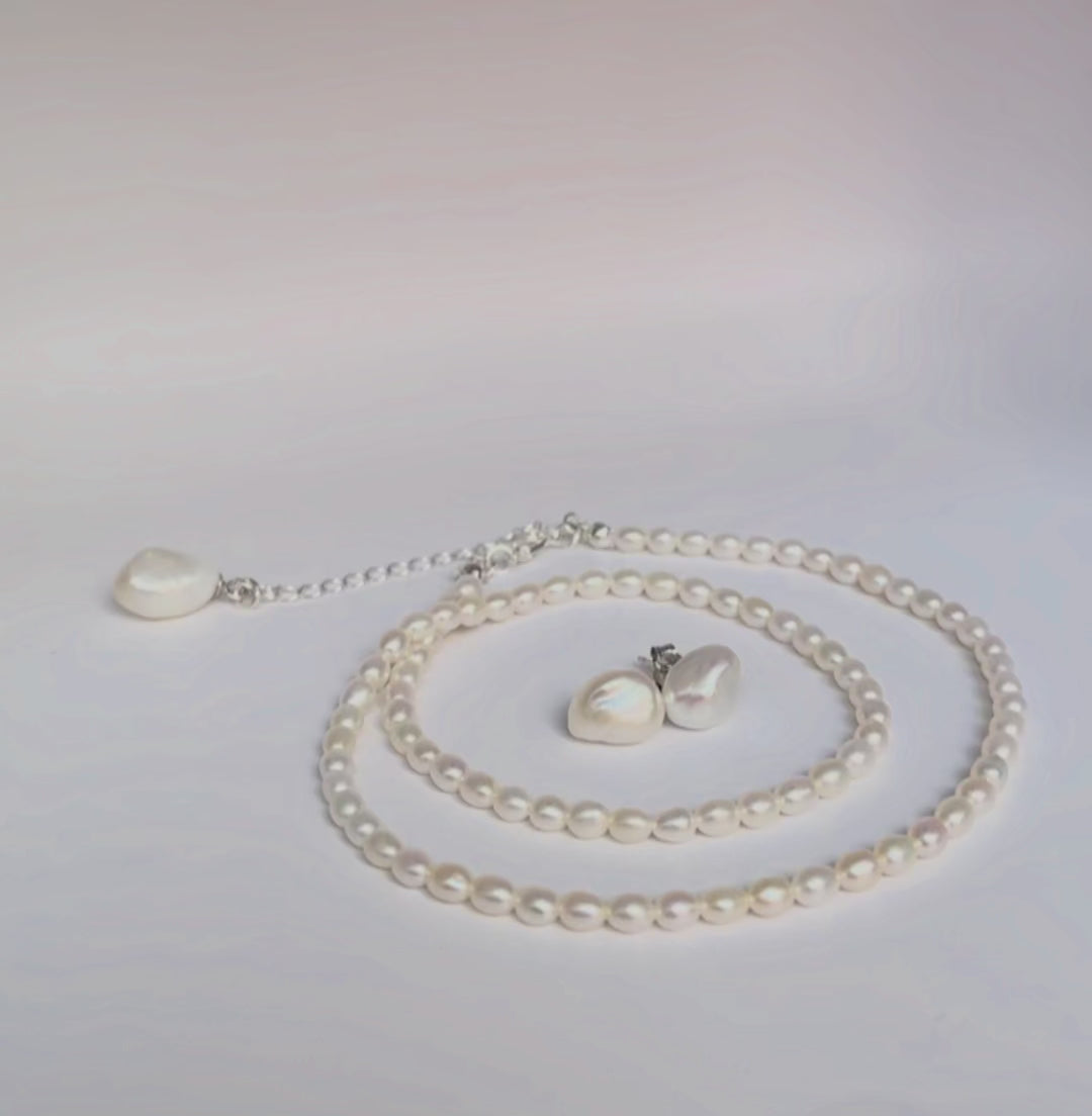 Freshwater Pearl Necklace & Earrings